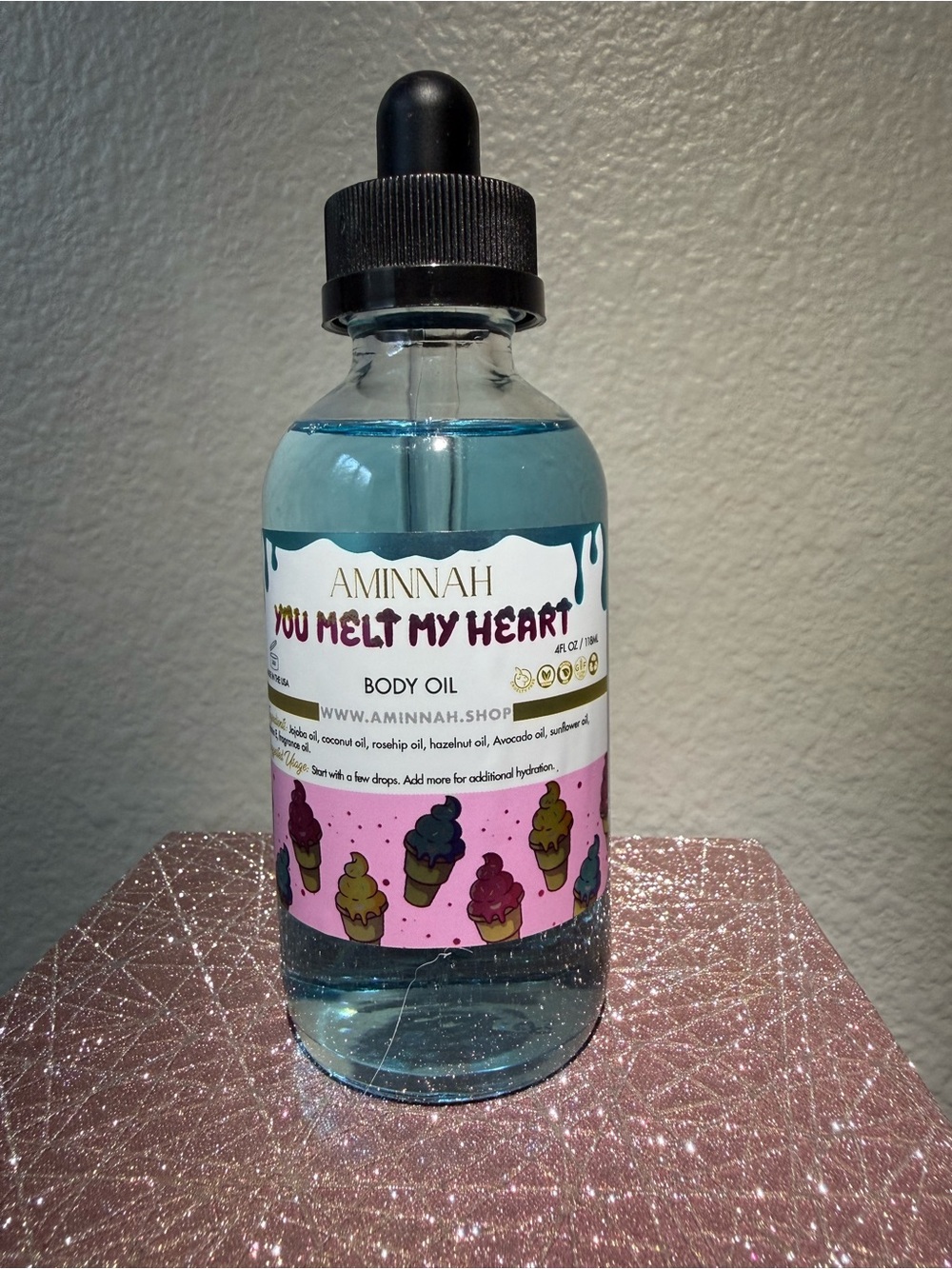 Aminnah You Melt My Heart Blue Body Oil